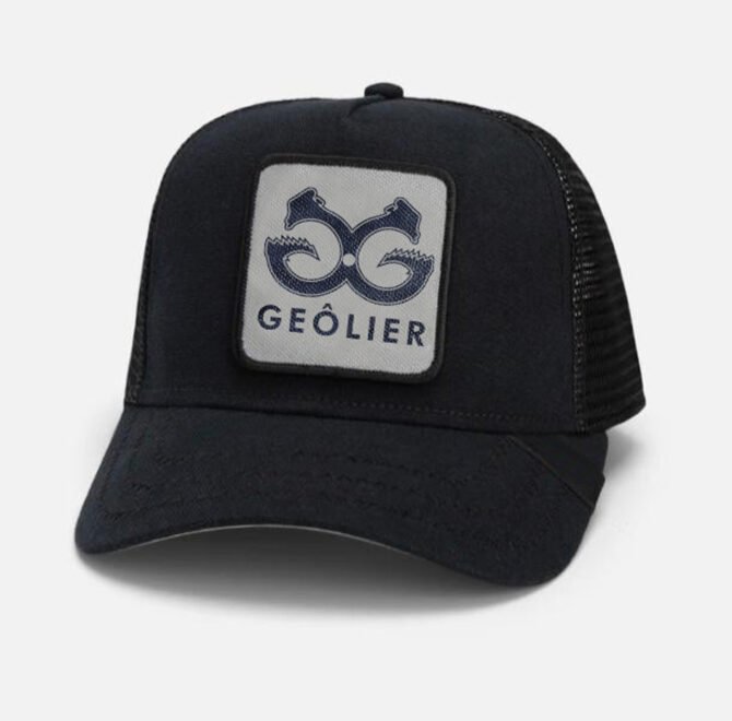 Geôlier Nightshade Trucker Hat